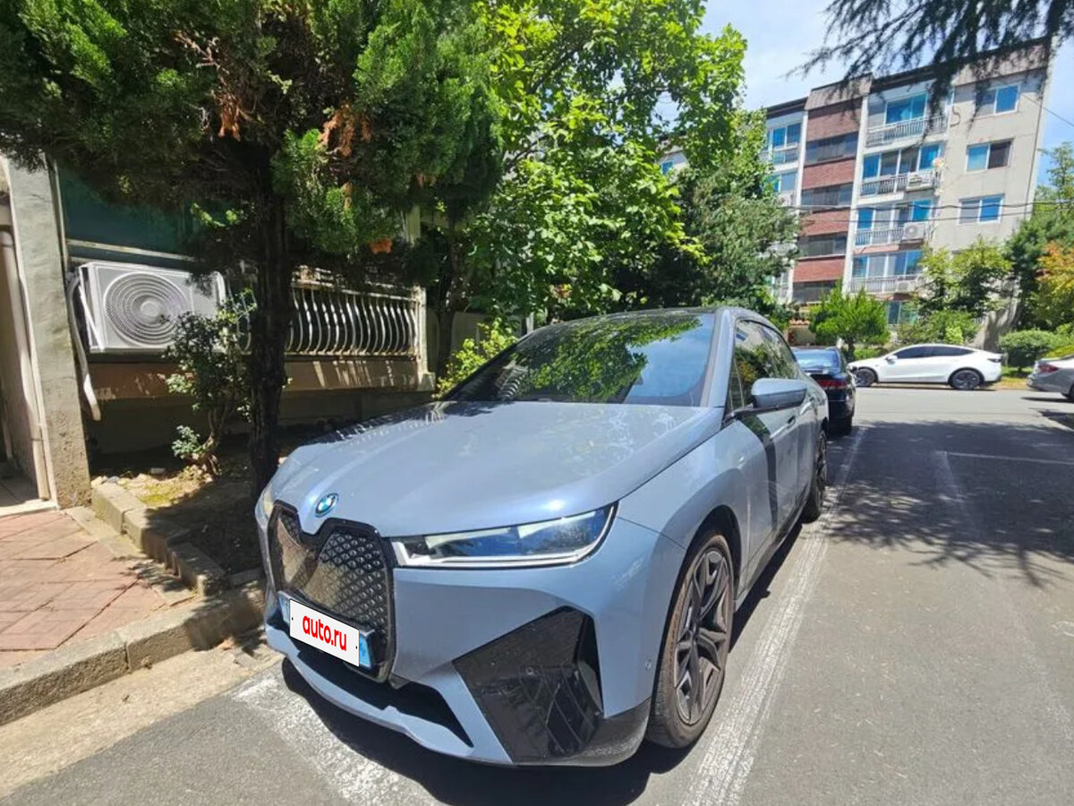Открыть фотографии: BMW iX I (I20)