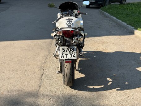 2006 Honda VFR 800, белый, 595000 рублей, вид 4