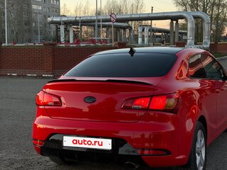 2013 Kia Cerato Koup III, красный, 1025000 рублей, вид 3