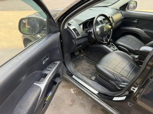 2007 Mitsubishi Outlander II, чёрный, 870000 рублей - вид 8
