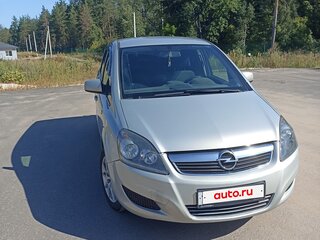 2011 Opel Zafira B Рестайлинг, бежевый, 880000 рублей, вид 1