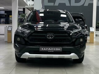 2023 Toyota RAV4 V (XA50), чёрный, 3499000 рублей, вид 3