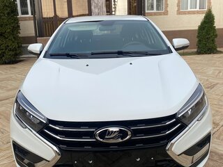2024 Lada (ВАЗ) Vesta I Рестайлинг (NG), белый, 1350000 рублей, вид 2