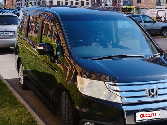 2012 Honda Stepwgn Spada IV Рестайлинг, фиолетовый, 1300000 рублей - вид 4