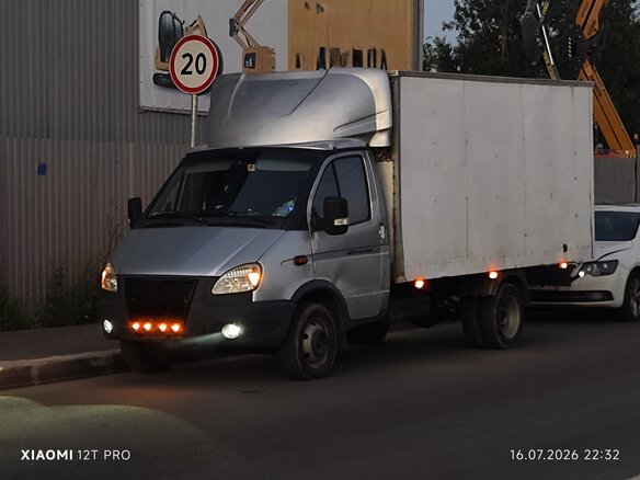 2012 ГАЗ ГАЗель (2705), серебристый, 899900 рублей - вид 2