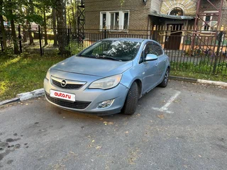 2010 Opel Astra J, серебристый, 395000 рублей, вид 1