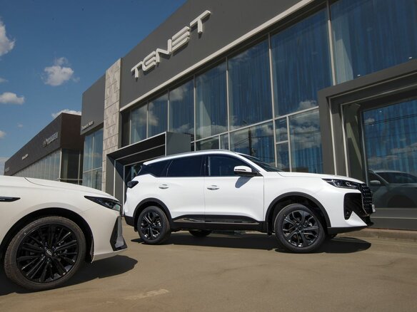 2026 Tenet T7, красный, 2805000 рублей - вид 24