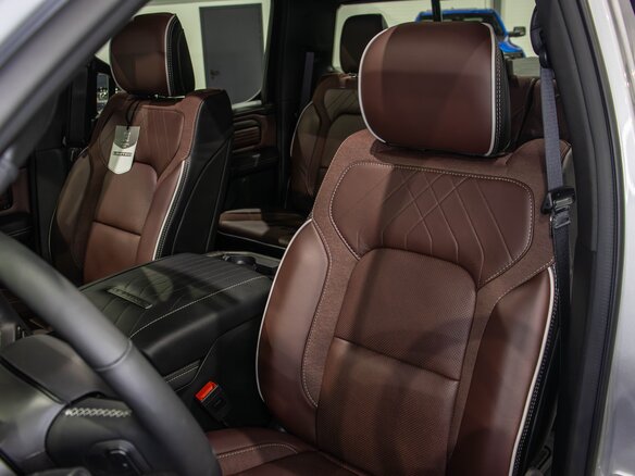 2026 Ram 1500 Crew Cab eTorque V Рестайлинг, серебристый, 11300000 рублей - вид 24