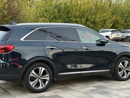 2018 Kia Sorento III Prime Рестайлинг, синий, 2950000 рублей, вид 4