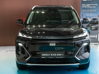 2026 Geely EX5 Гибрид EM-R, чёрный, 3829990 рублей, вид 2