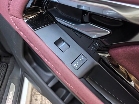 2022 Land Rover Range Rover Evoque L II, белый, 4490000 рублей - вид 9