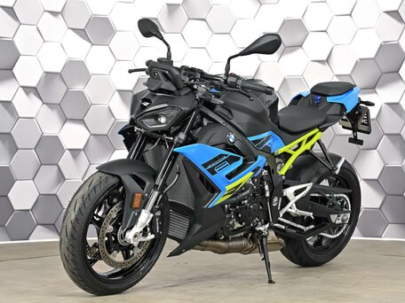 2025 BMW S 1000 R, чёрный, 1999000 рублей, вид 2