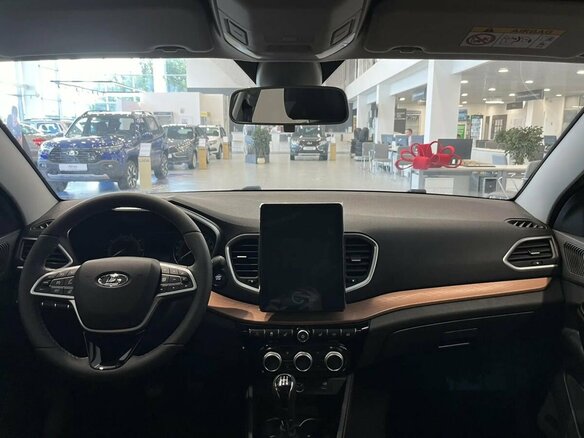 2026 Lada (ВАЗ) Vesta SW Cross I Рестайлинг (NG), белый, 2093000 рублей - вид 6
