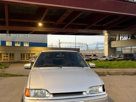 2010 Lada (ВАЗ) 2114, серебристый, 200000 рублей, вид 1