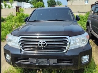 2015 Toyota Land Cruiser 200 Series Рестайлинг 1, чёрный, 3375000 рублей, вид 1