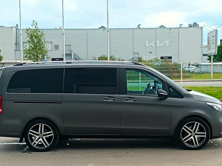 2020 Mercedes-Benz V-Класс Long 300 d длинный III (W447) Рестайлинг, красный, 5100000 рублей, вид 5
