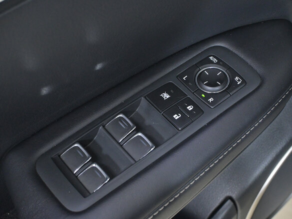 2022 Lexus RX 300 IV Рестайлинг, серебристый, 5870000 рублей - вид 17