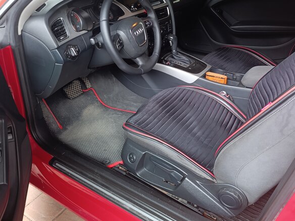 2011 Audi A5 I (8T), красный, 1150000 рублей - вид 2