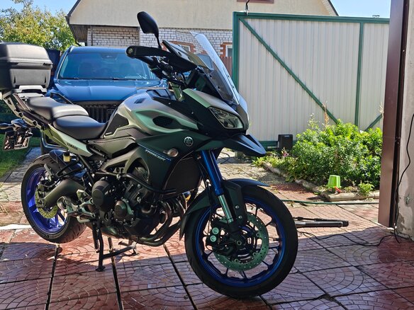 2015 Yamaha MT-09 Tracer (FJ-09), серебристый, 830000 рублей - вид 7