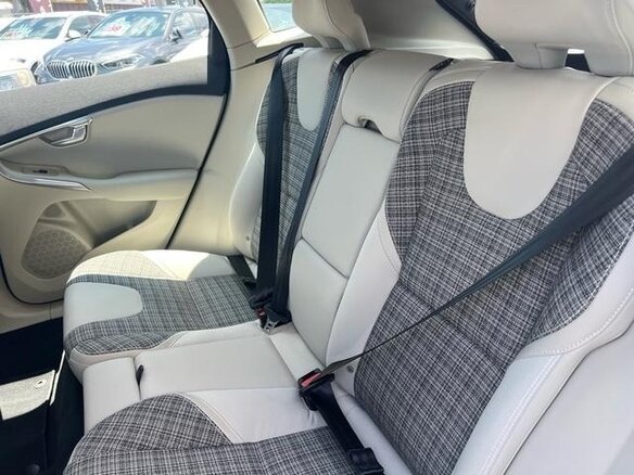 2020 Volvo V40 II Рестайлинг, синий - вид 14