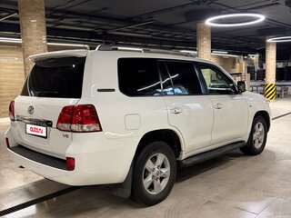 2011 Toyota Land Cruiser 200 Series, белый, 3450000 рублей, вид 4