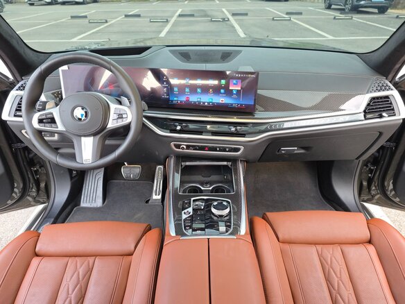 2025 BMW X7 40i I (G07) Рестайлинг, зелёный, 12290032 рублей - вид 7