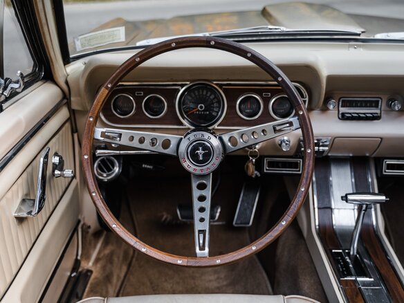 1966 Ford Mustang I, золотистый, 12500000 рублей - вид 19