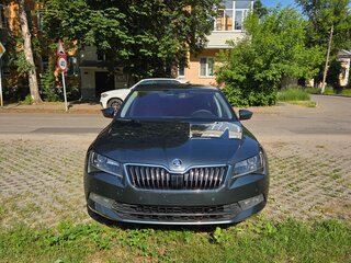2018 Skoda Superb III, серый, 1800000 рублей, вид 2