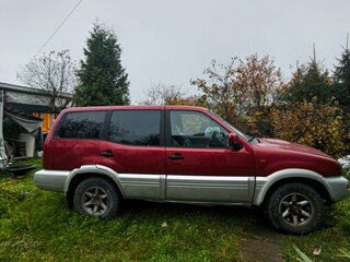 1998 Nissan Terrano II Рестайлинг, красный, 355000 рублей, вид 3