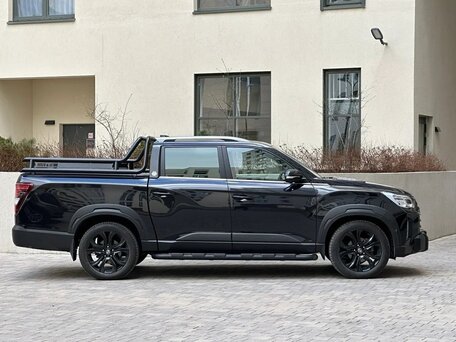 2025 KGM Rexton Sports KHAN, чёрный, 3700000 рублей, вид 4