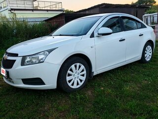 2011 Chevrolet Cruze I, белый, 600000 рублей, вид 1