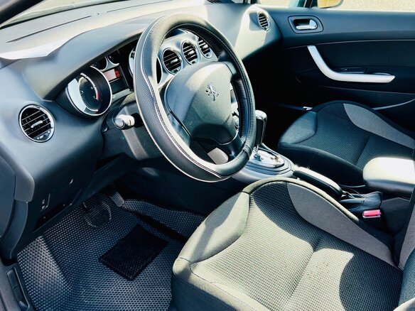 2010 Peugeot 308 I, белый, 525000 рублей - вид 10