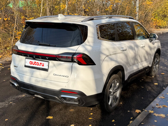 2024 Geely Okavango I Рестайлинг, белый, 2900000 рублей - вид 3