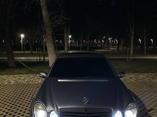 2003 Mercedes-Benz E-Класс 240 III (W211, S211), серый, 630000 рублей, вид 2