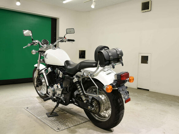 2010 Honda Shadow 750, белый, 580000 рублей - вид 5