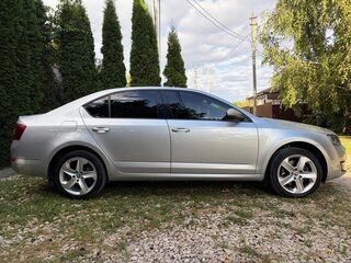 2013 Skoda Octavia III (A7), серебристый, 1700000 рублей, вид 3
