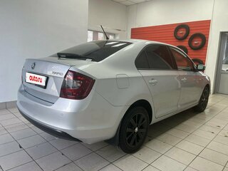 2014 Skoda Rapid I, серебристый, 830000 рублей, вид 4