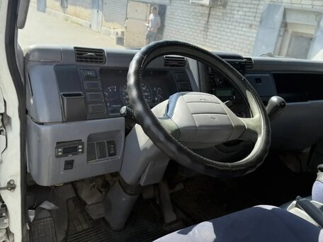 2015 Fuso (Mitsubishi) Canter, белый, 1800000 рублей, вид 3