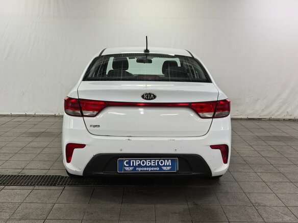 2018 Kia Rio IV, белый - вид 4