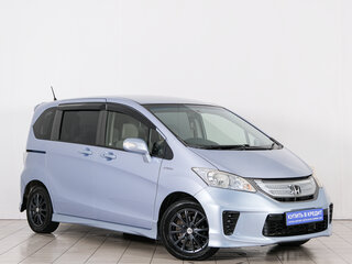 Honda Freed I Рестайлинг