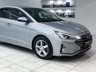 2020 Hyundai Avante VI Рестайлинг, серебристый, 1750000 рублей, вид 3