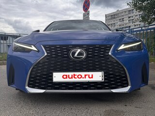 2021 Lexus IS 300 III Рестайлинг 2, синий, 3800000 рублей, вид 1