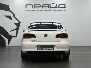 2012 Volkswagen Passat B7, белый, 1279900 рублей, вид 4