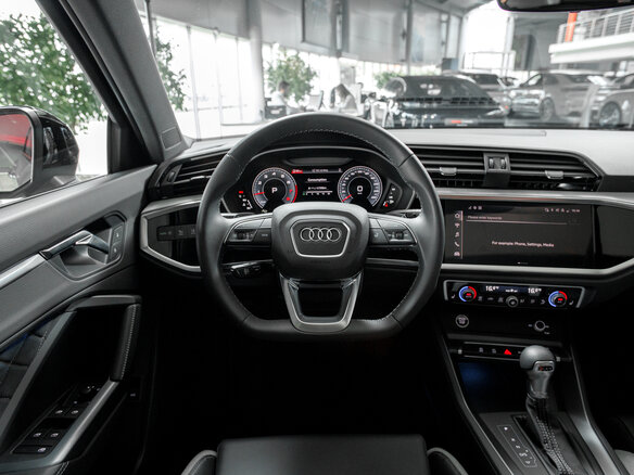 2026 Audi Q3 35 TFSI II (F3), серый, 4500000 рублей - вид 9