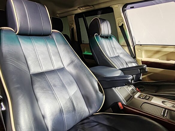 2010 Land Rover Range Rover III Рестайлинг 2, синий, 1580000 рублей - вид 14