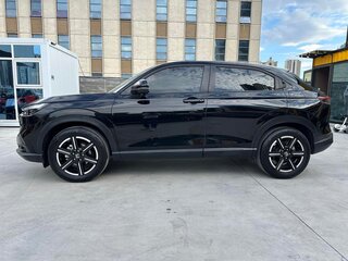 2022 Honda Vezel II, чёрный, 1464000 рублей, вид 3