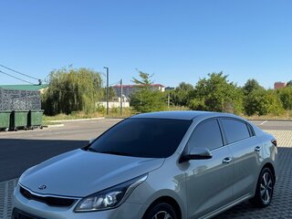 2017 Kia Rio IV, бежевый, 1250000 рублей, вид 1