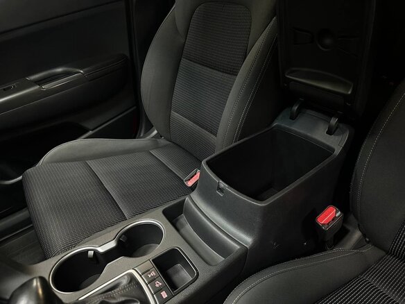 2016 Kia Sportage IV, чёрный, 2129000 рублей - вид 38