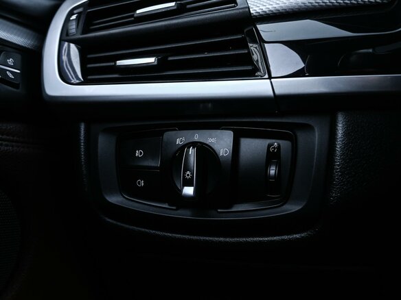 2015 BMW X5 40d III (F15), белый, 3899000 рублей - вид 19
