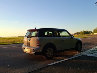 2014 Mini Clubman Cooper D I Рестайлинг, серебристый, 950000 рублей, вид 3